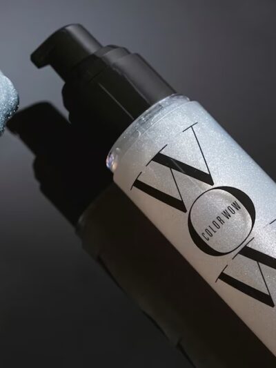 COLOR WOW
Pop and Lock Shellac – Sérum revitalisant pour Cheveux