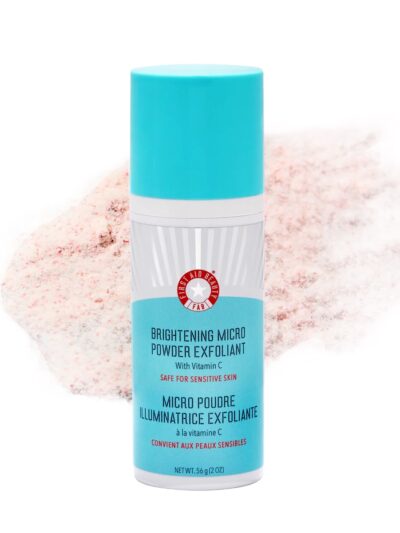 First Aid Beauty – Brightening Micro Powder Exfoliant with vitamine C