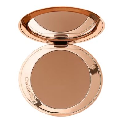 CHARLOTTE TILBURY
Airbrush Bronzer – Poudre bronzante 2 Medium