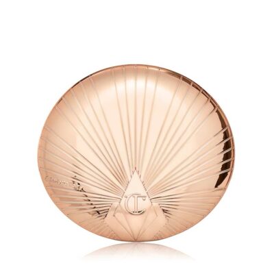 CHARLOTTE TILBURY
Airbrush Bronzer – Poudre bronzante 04 Deep