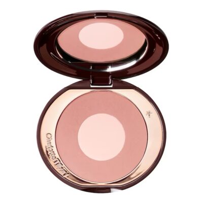 CHARLOTTE TILBURY
Cheek to chic – Blush poudre Pillow Talk