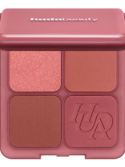HUDA BEAUTY
Blush Filter- Palette Blush et Highlighter STRAWBERRY LATTE